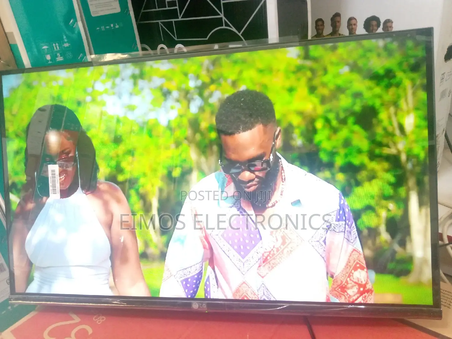 LED 32 Inches LG Digital TVS
