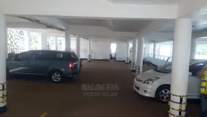 4bdrm Shared Apartment in Kololo Property, Central Division for Rent