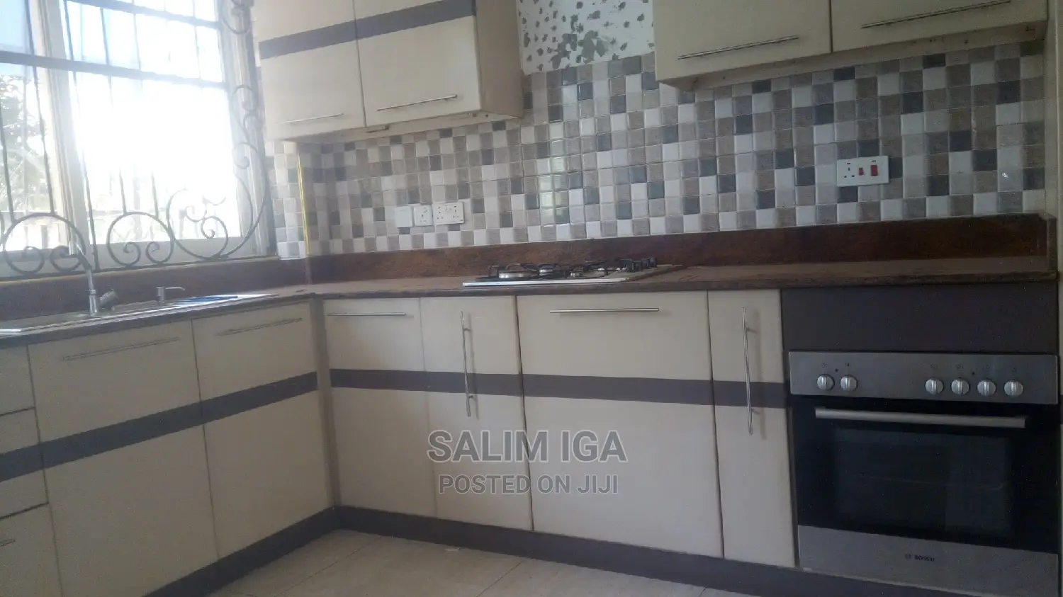4bdrm Shared Apartment in Kololo Property, Central Division for Rent