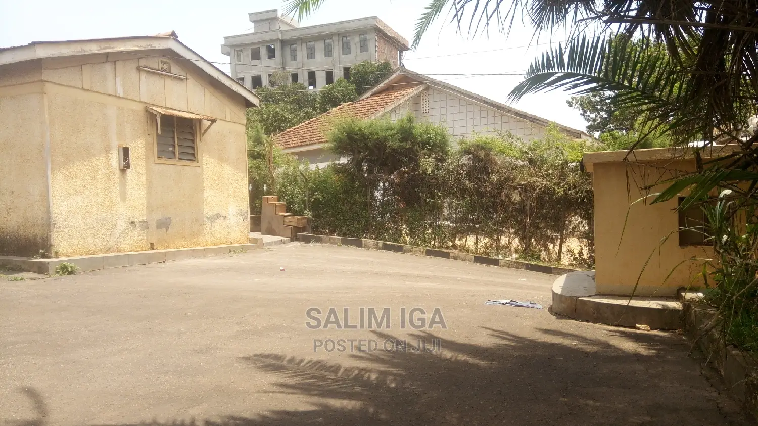 4bdrm Bungalow in Kololo Property, Central Division for Rent