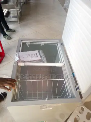 261 Litres Chiq Deep Freezer