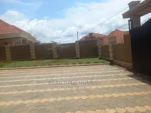 Furnished 4bdrm Bungalow in Kira Corporate for Sale