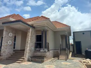 Furnished 4bdrm Bungalow in Kira Wealthy for Sale