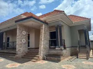 Furnished 4bdrm Bungalow in Kira Wealthy for Sale