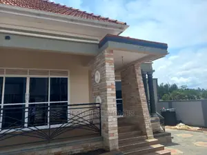 Furnished 4bdrm Bungalow in Kira for sale