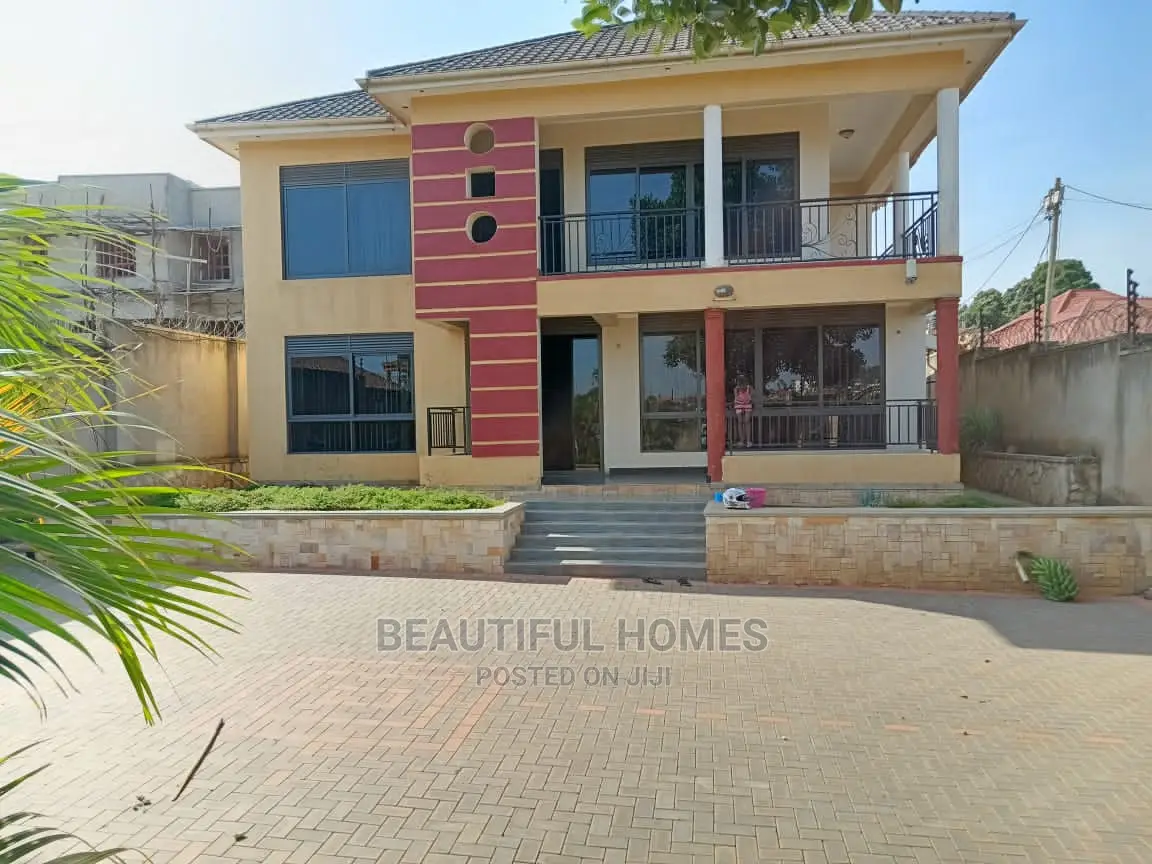 Furnished 5bdrm Mansion in Kira for Sale