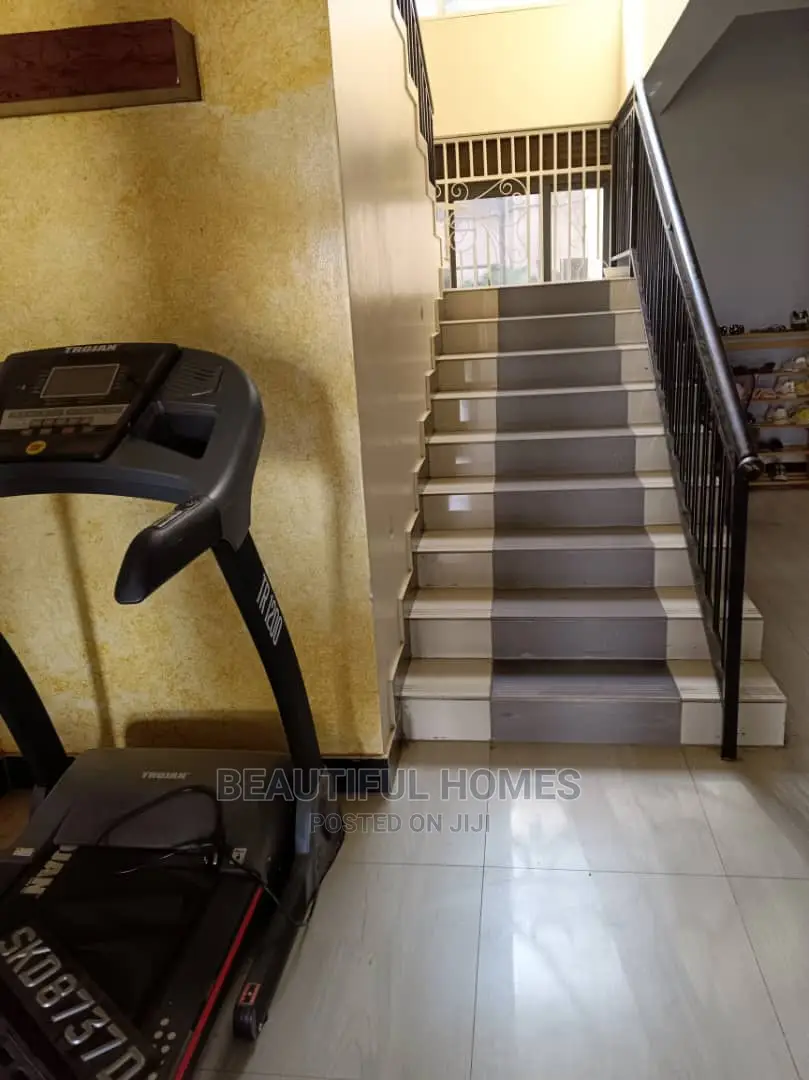 Furnished 5bdrm Mansion in Kira for Sale