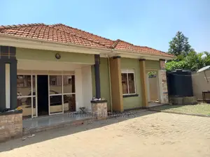 Furnished 4bdrm Bungalow in Kira Tarmacked for Sale