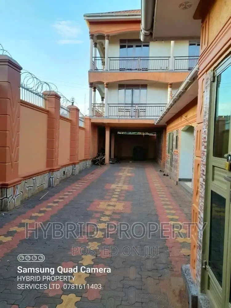 Commercial Building for Sale in Nansana Along Hoima Road.