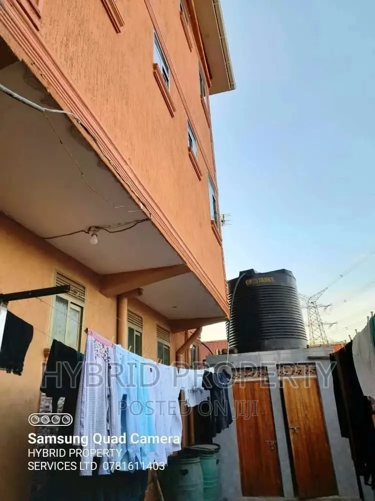 Commercial Building for Sale in Nansana Along Hoima Road.