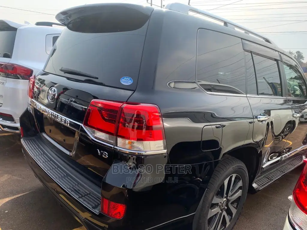 New Toyota Land Cruiser Prado 2.7 2020 Black