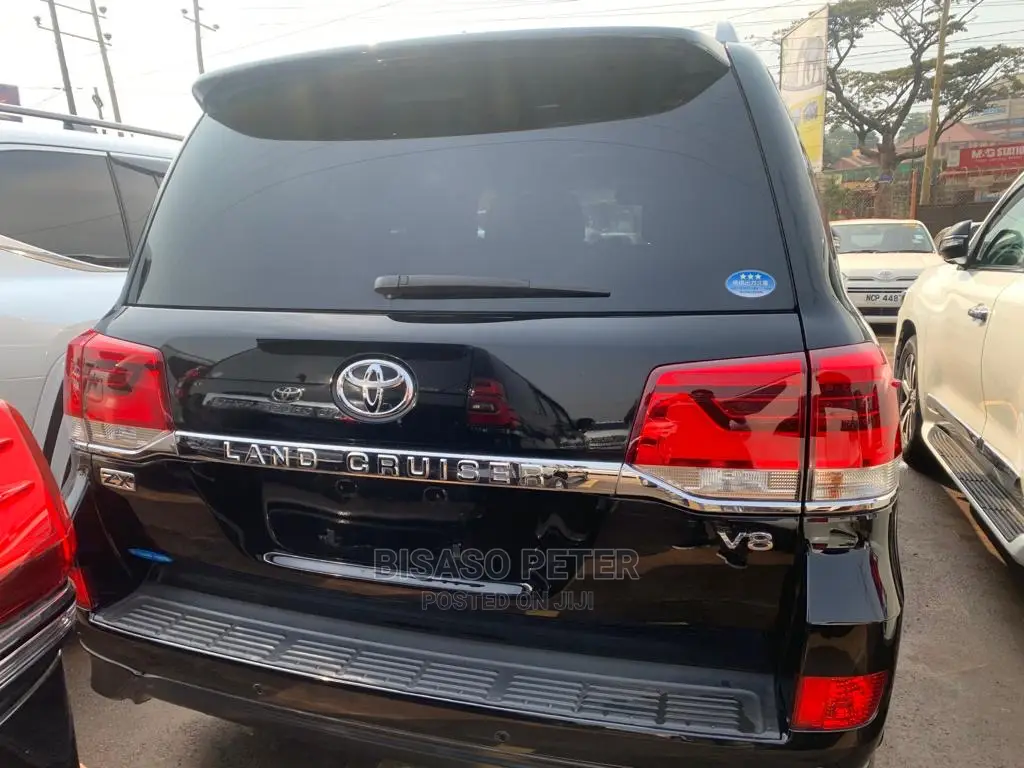New Toyota Land Cruiser Prado 2.7 2020 Black