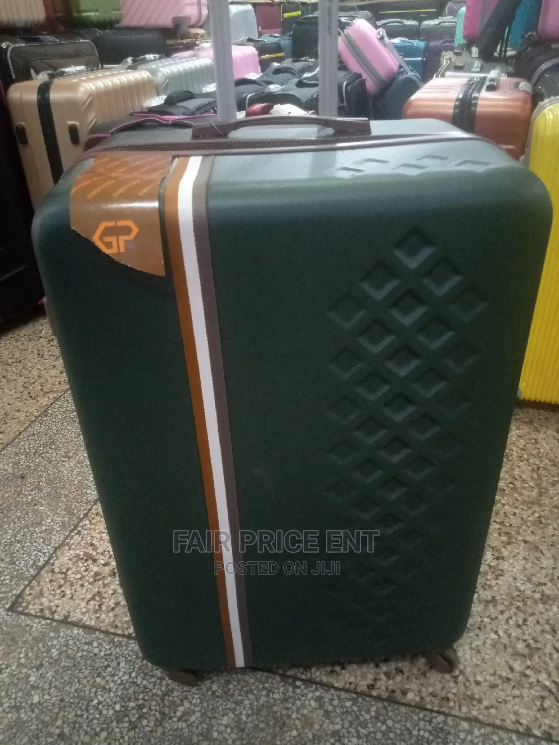 Plastic Suitcase by Good Perter, Extra Large( Green)