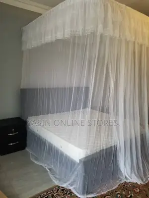 Mosquito Net Wall Mounted.