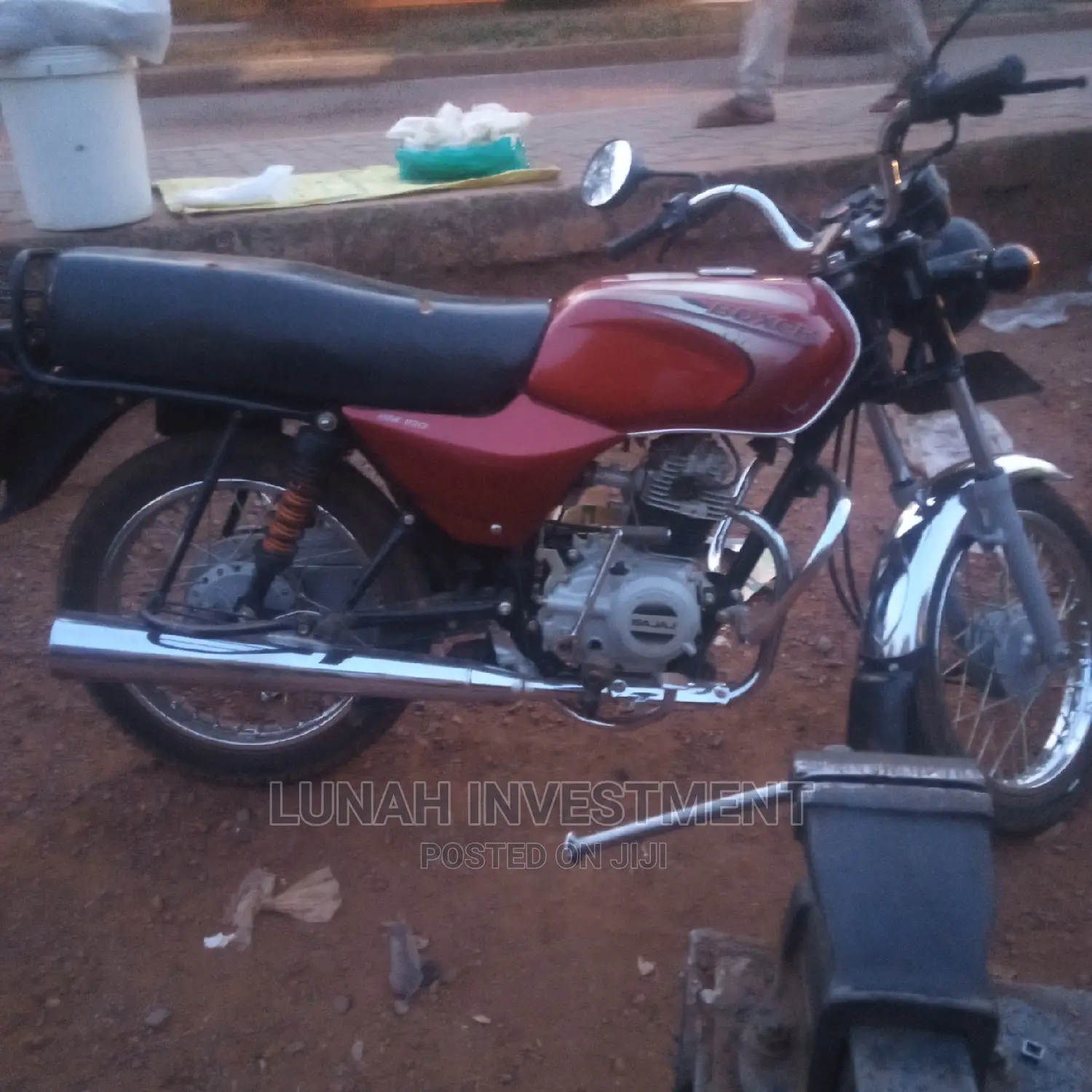 Bajaj Boxer 2023 Red