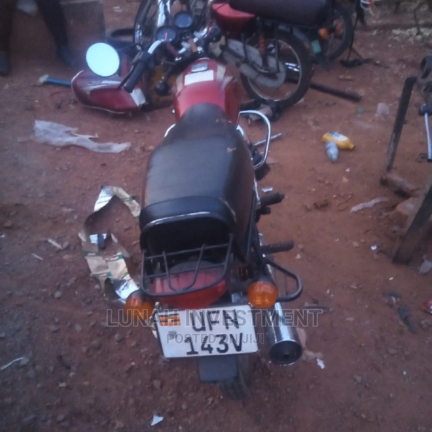 Bajaj Boxer 2023 Red