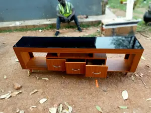 Sapeli Tv Stand 5 Feet Long