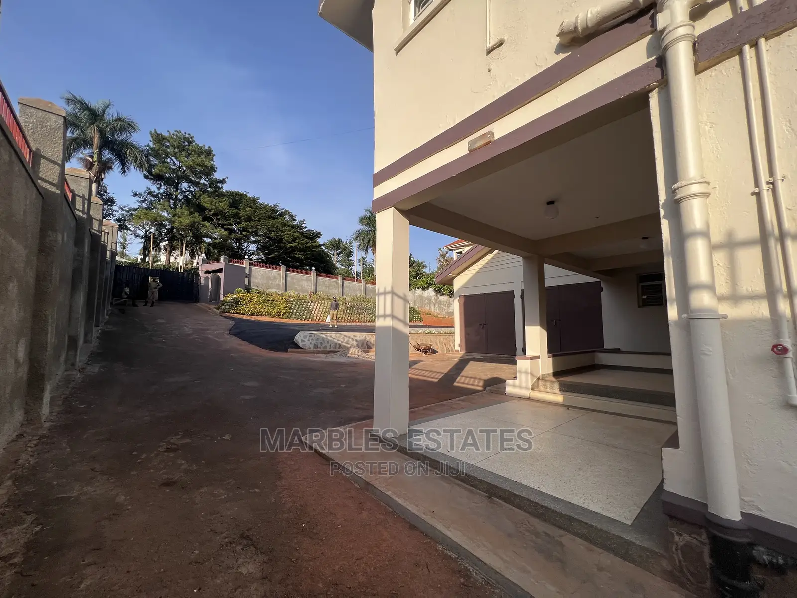 5bdrm House in Bugolobi, Central Division for Rent
