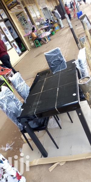 4 Seaters Glass Dinner Table
