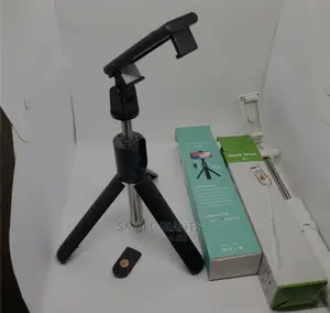 3 In 1 Bluetooth Smart Selfie Stick/Tripod
