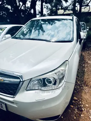 Photo - Subaru Forester 2014 Off White