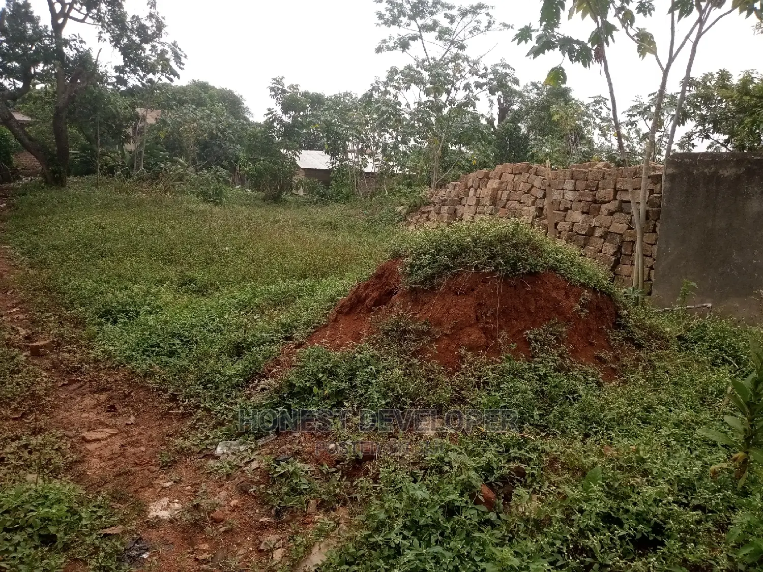 Land at Mpererwe 25 Decimals