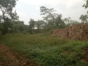 Land at Mpererwe 25 Decimals