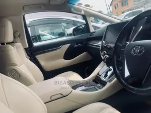 Toyota Alphard 2020 Gray