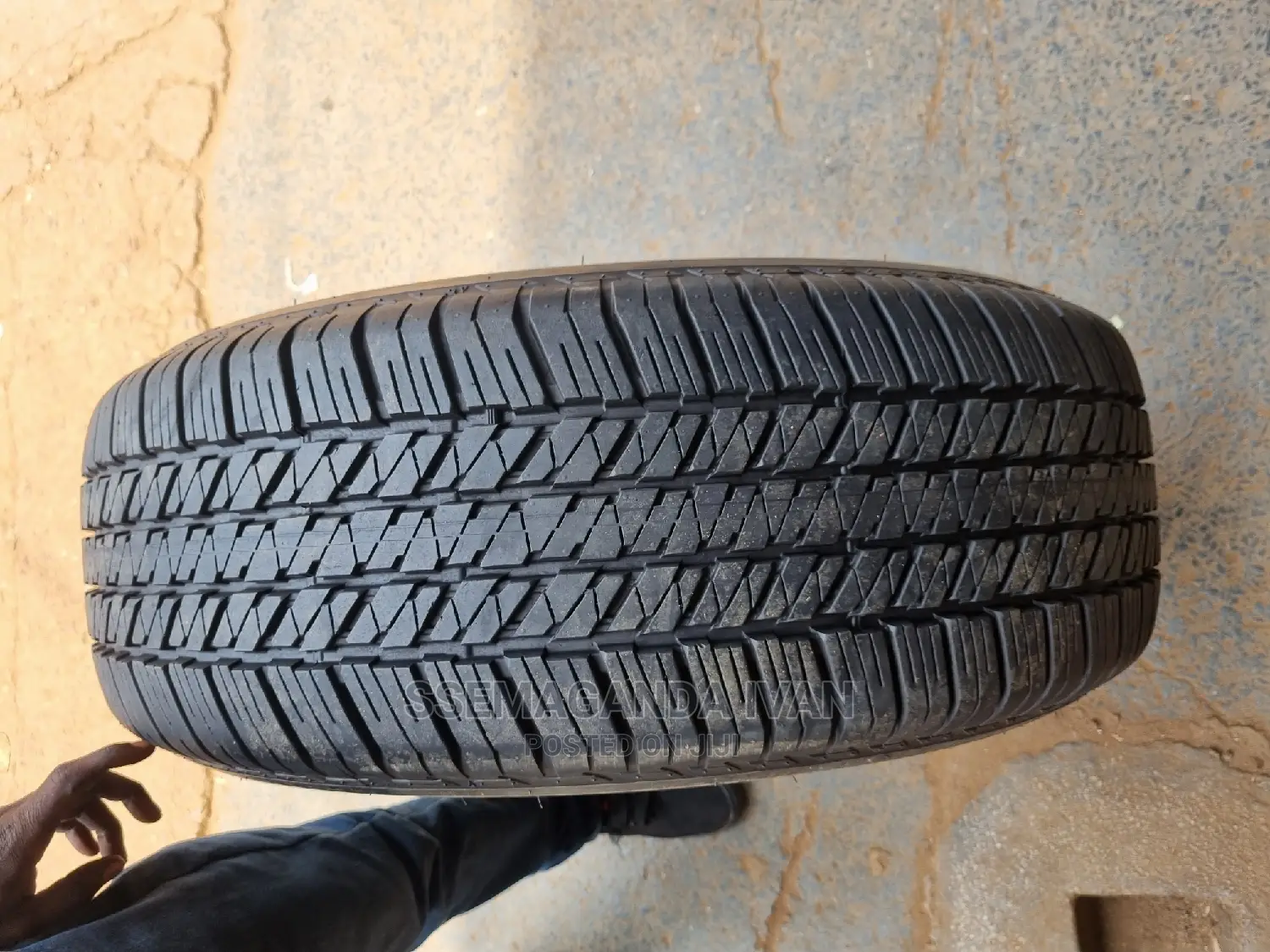 265/60r18 Bridgetone 2nd Hand