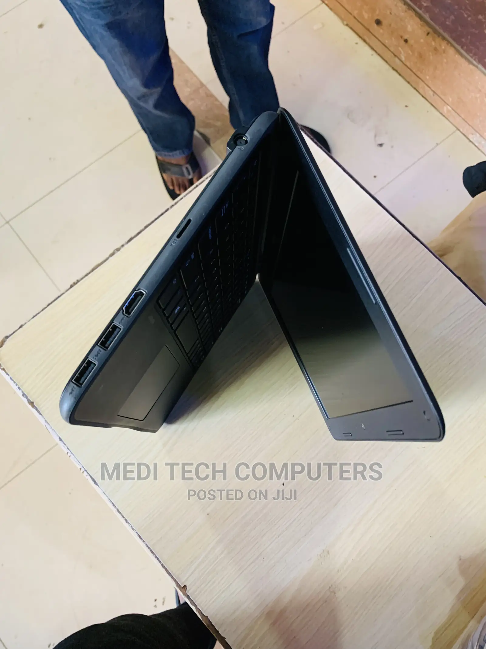 Laptop Dell Latitude 11 3190 4GB Intel Celeron SSD 128GB