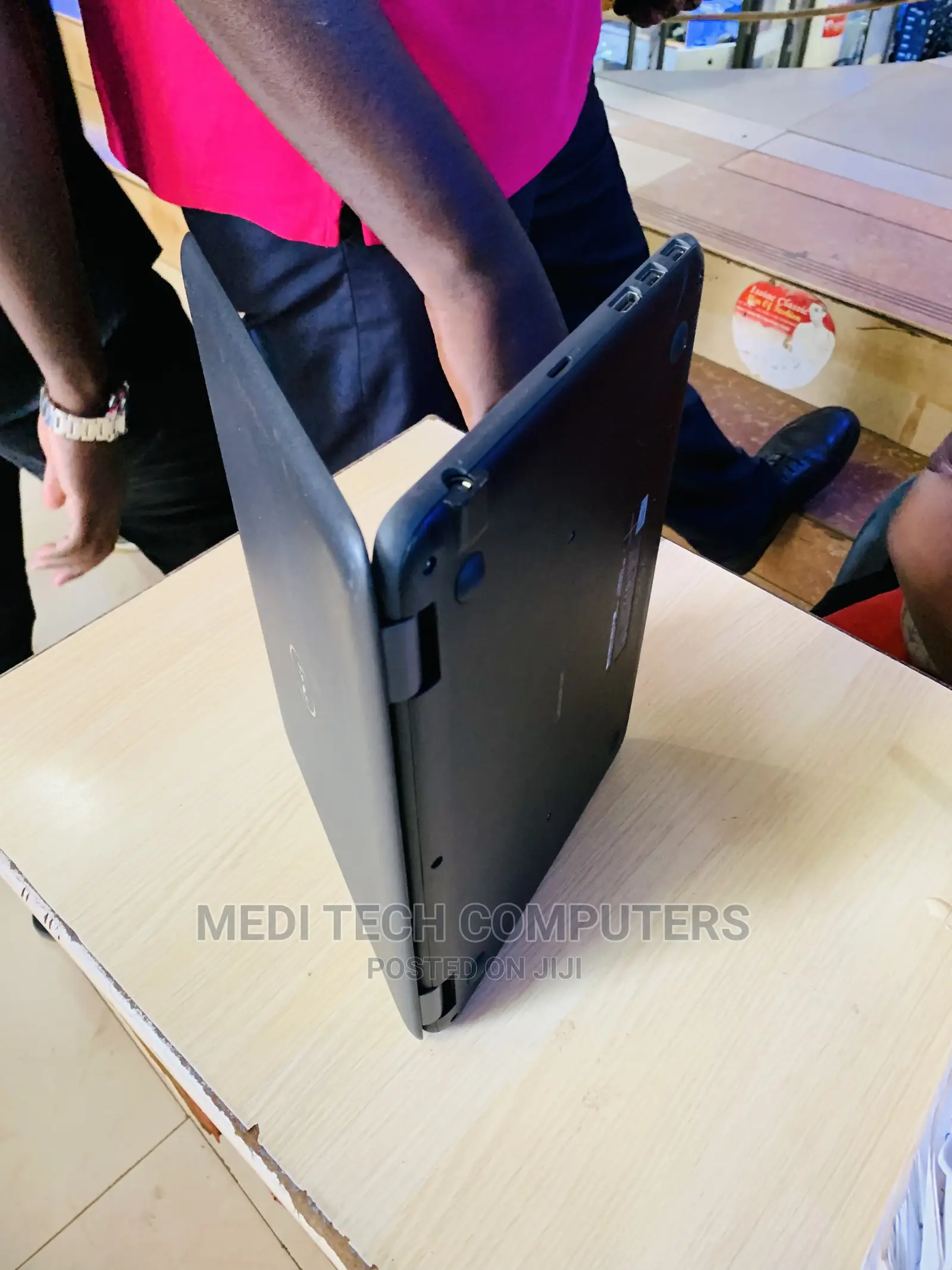 Laptop Dell Latitude 11 3190 4GB Intel Celeron SSD 128GB