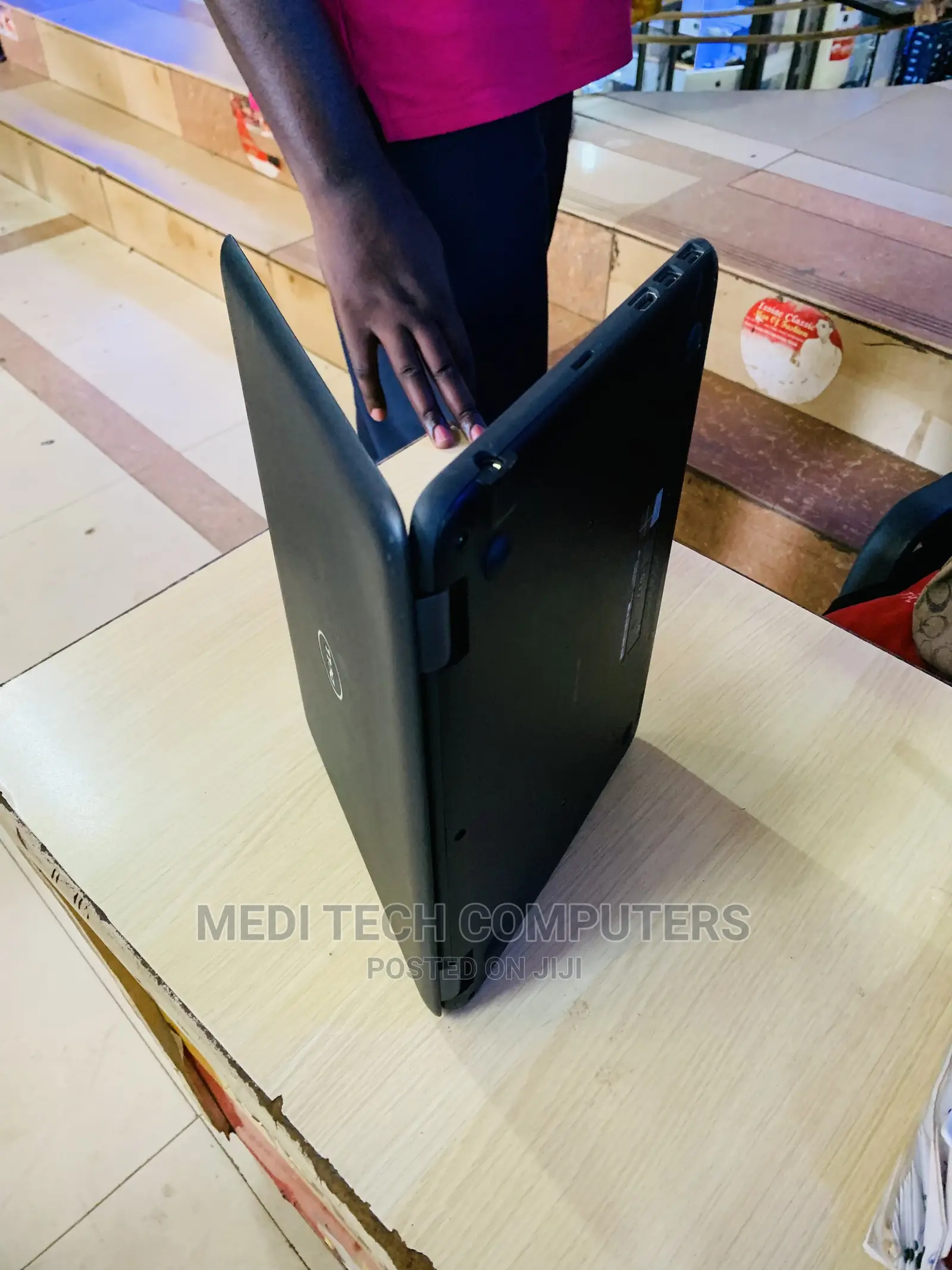 Laptop Dell Latitude 11 3190 4GB Intel Celeron SSD 128GB