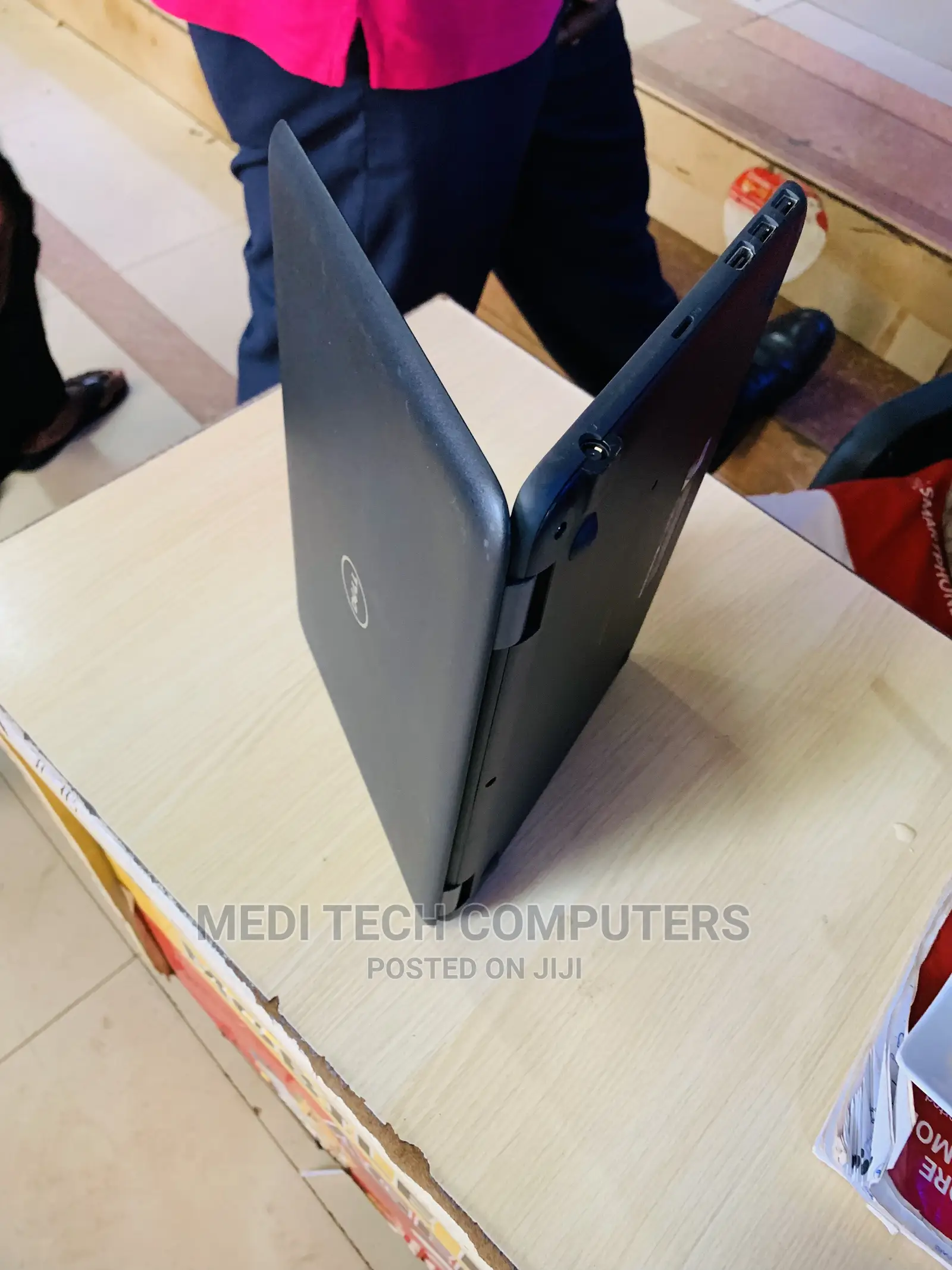 Laptop Dell Latitude 11 3190 4GB Intel Celeron SSD 128GB