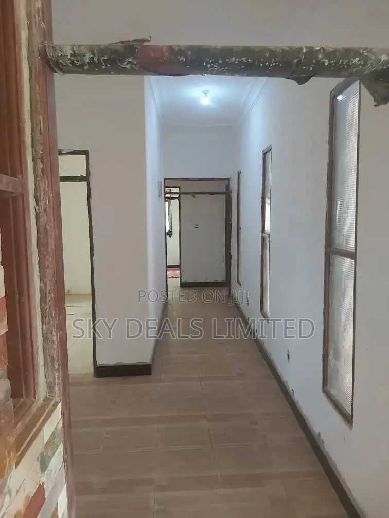 2bdrm Bungalow in Kyanja, Nakawa for Sale