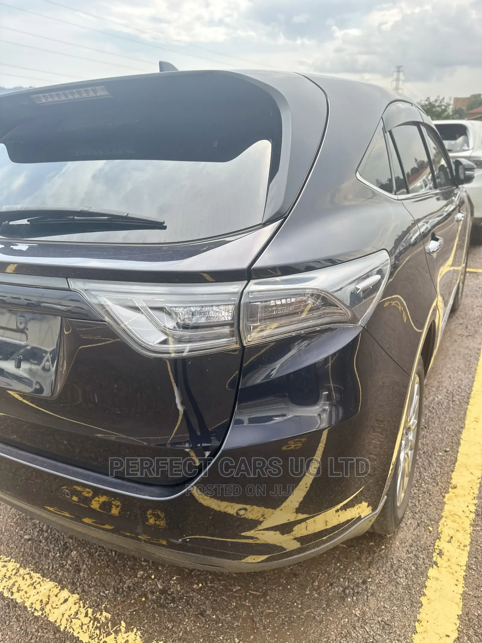 Toyota Harrier 2.0 2014 Blue