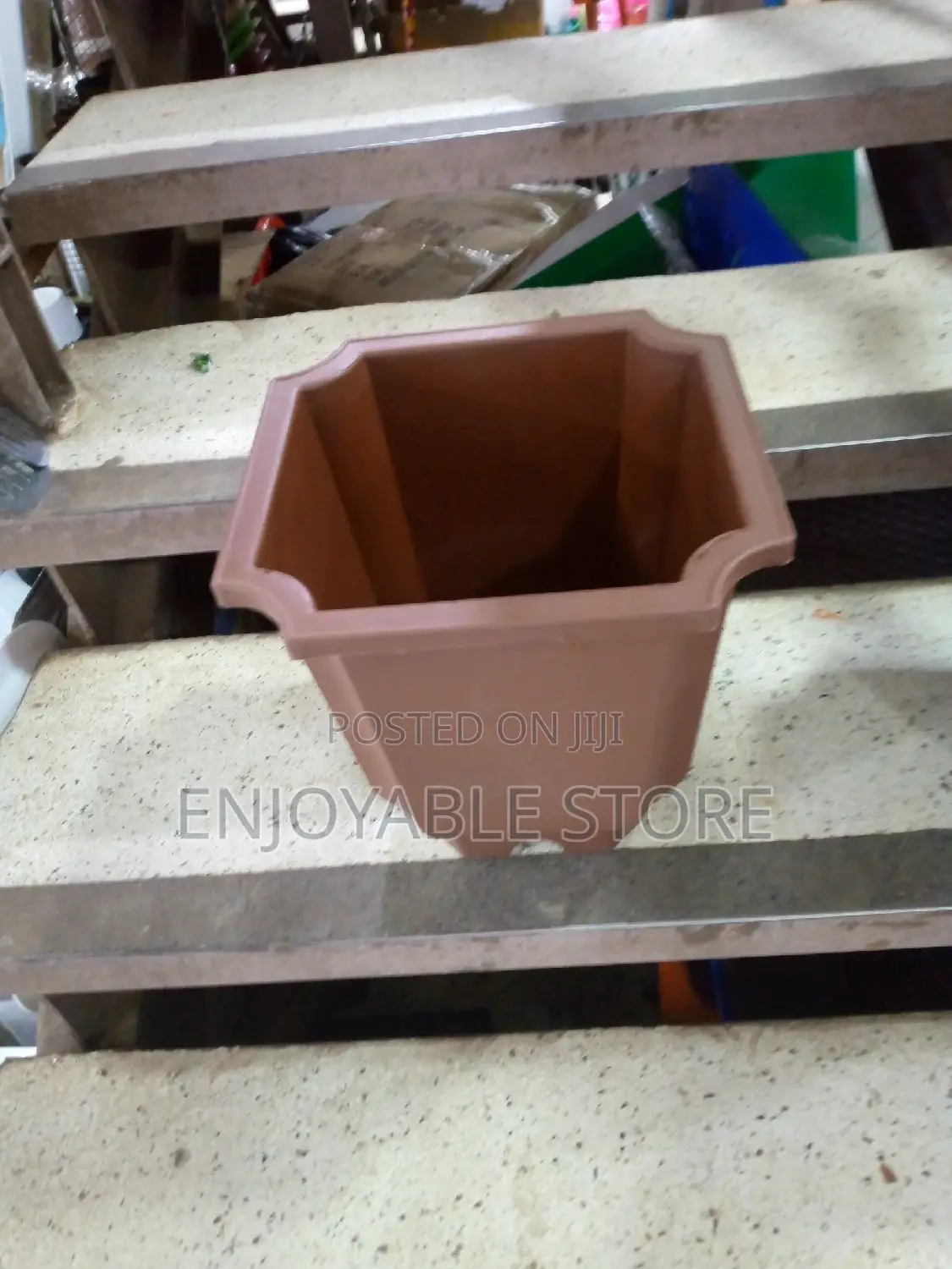 Plastic Flower Pots Squared