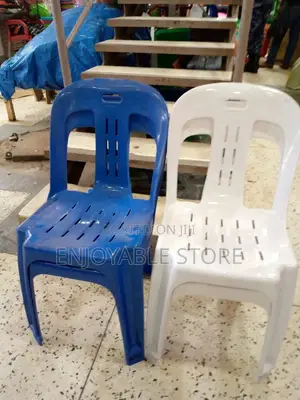 Armless Plastic Chairs
