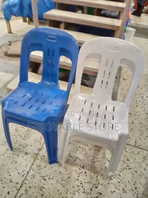 Armless Plastic Chairs