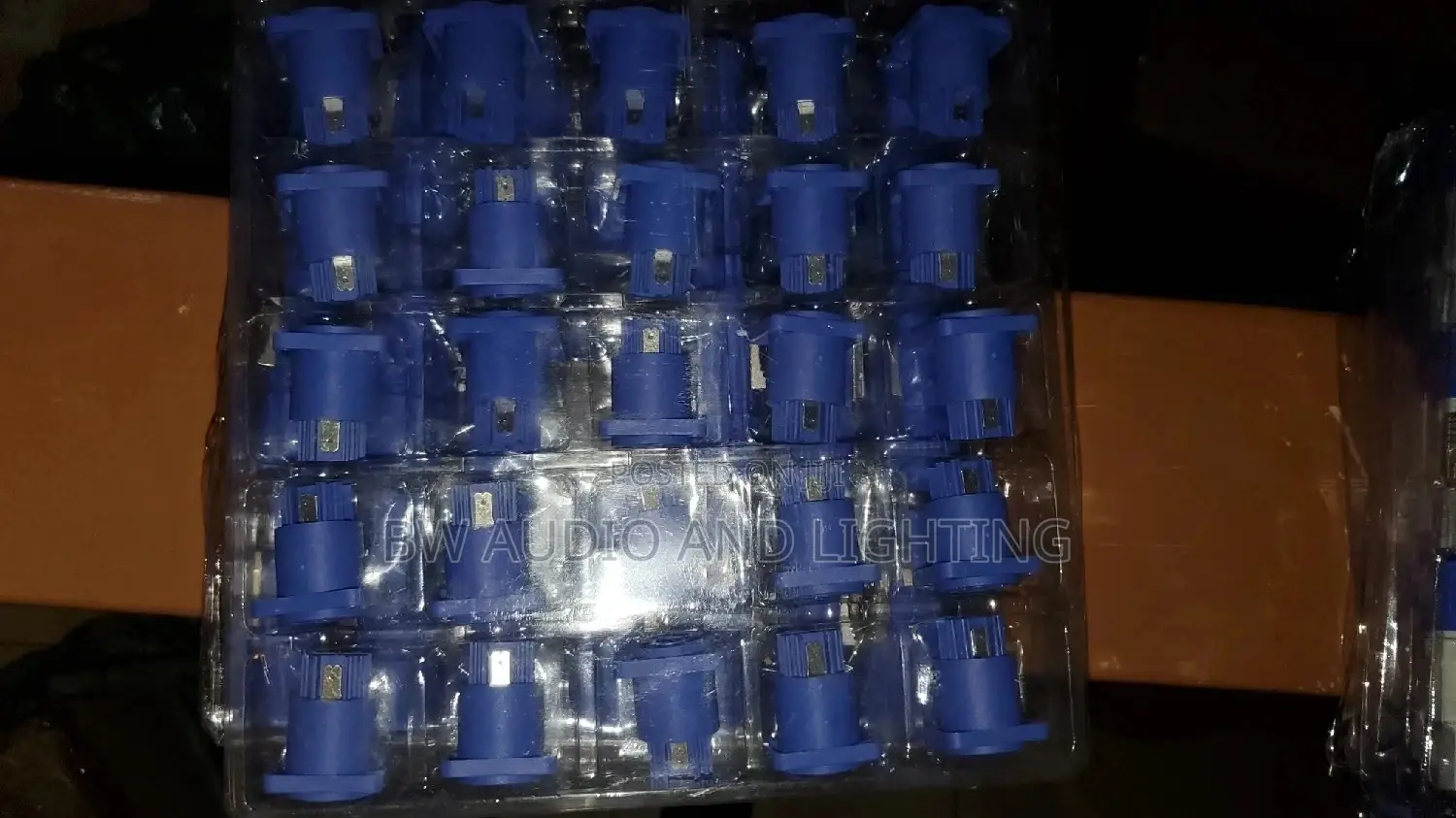 Power Connectors / White Power Cons