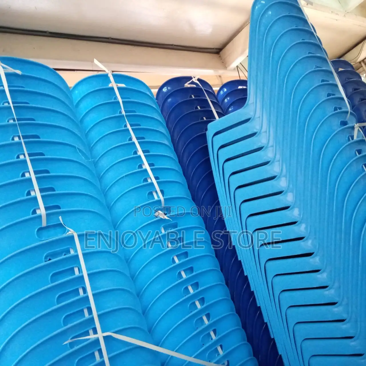 Armless Plastic Chairs
