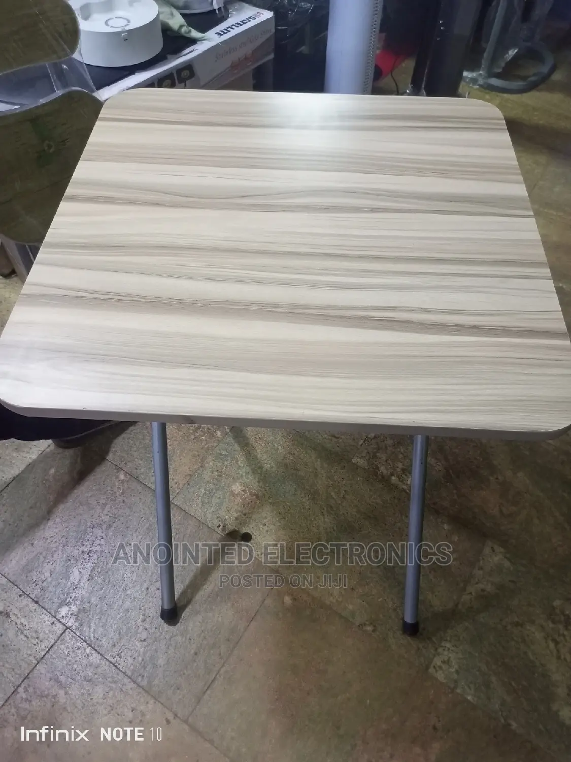 Foldable Reading Table