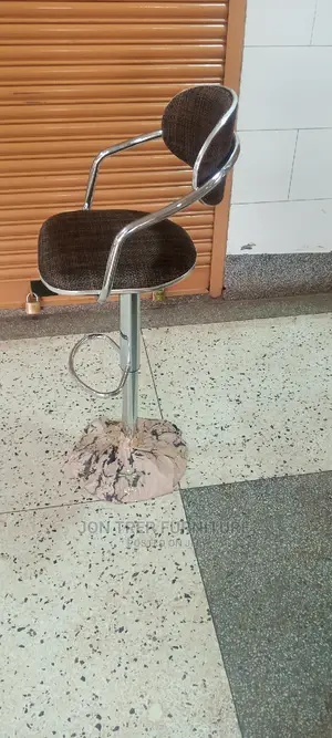Teller Chair