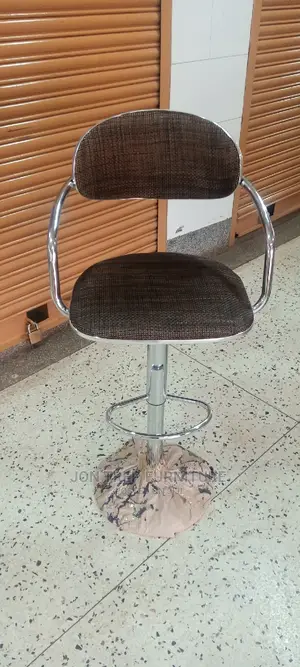 Teller Chair