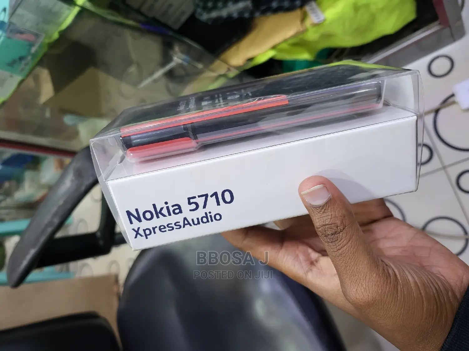 New Nokia 5710 XpressAudio Black