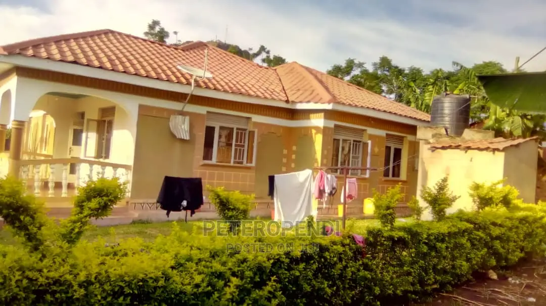 4bdrm Bungalow in Tororo for Sale