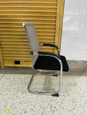 Visitor Chair (White Back)