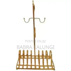 6 Cup and Saucers Stand Holder