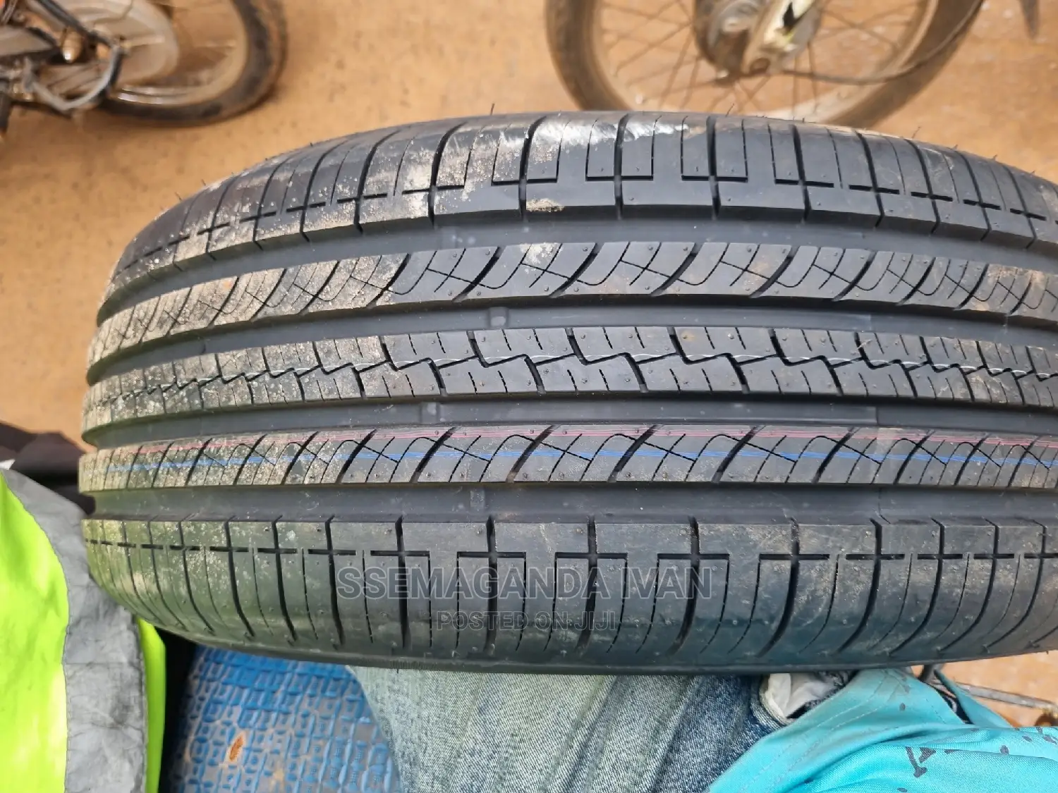 235/60r18 Gt Savero Radial