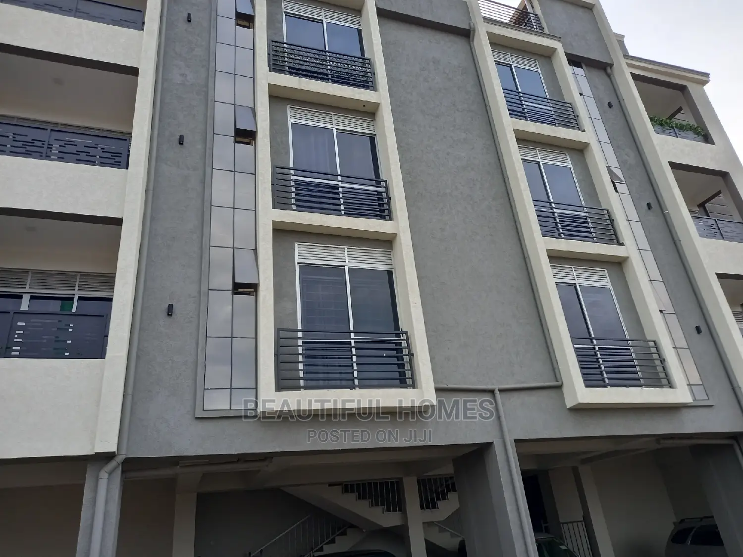 Furnished 2bdrm Apartment in Kisaasi, Central Division for Sale