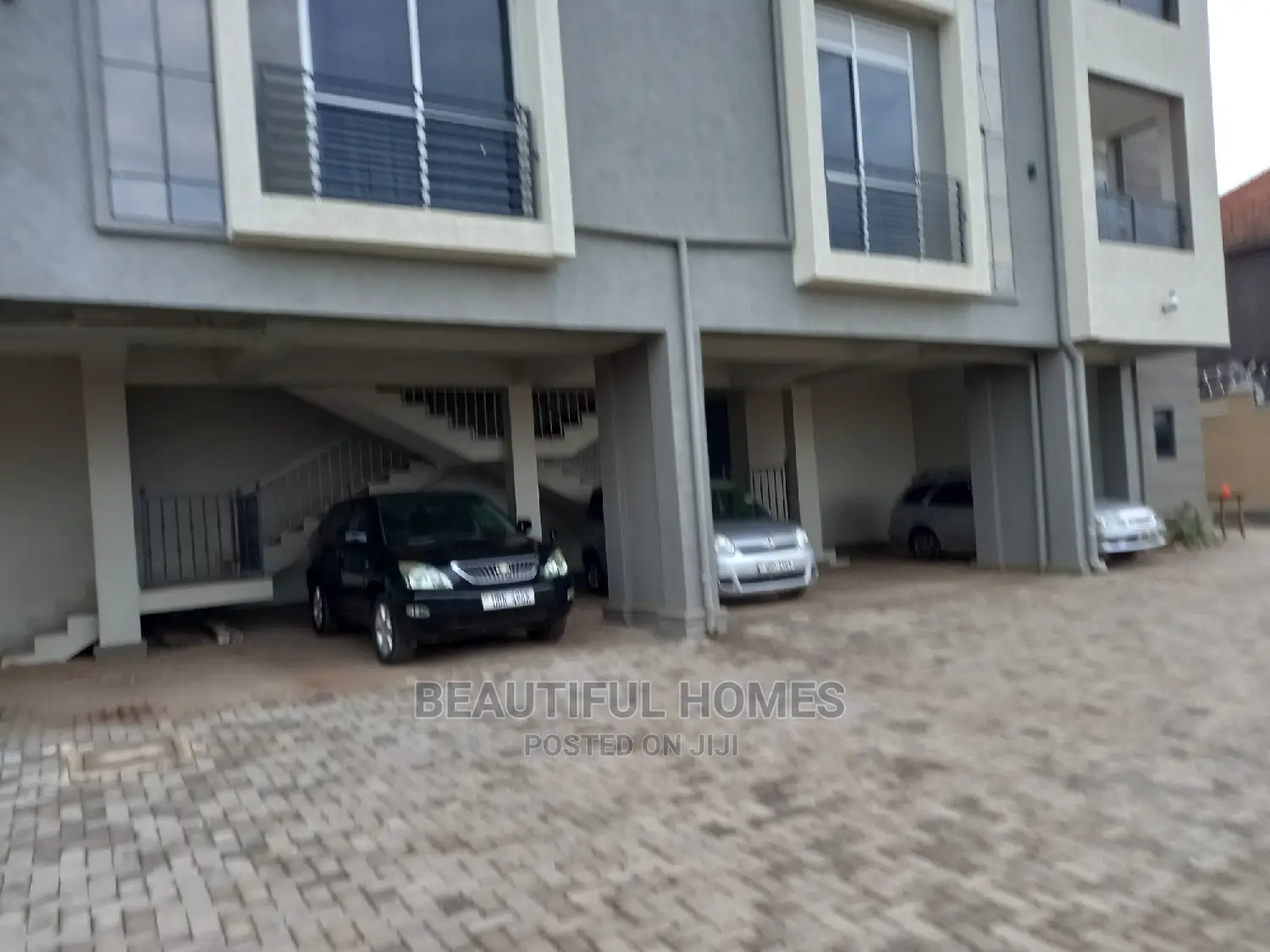 Furnished 2bdrm Apartment in Kisaasi, Central Division for Sale